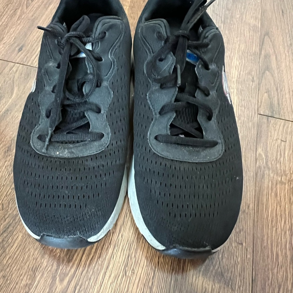 Men’s Skechers shoes